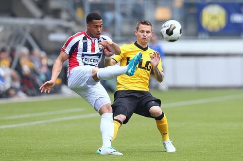 被安排在三 被安排在三