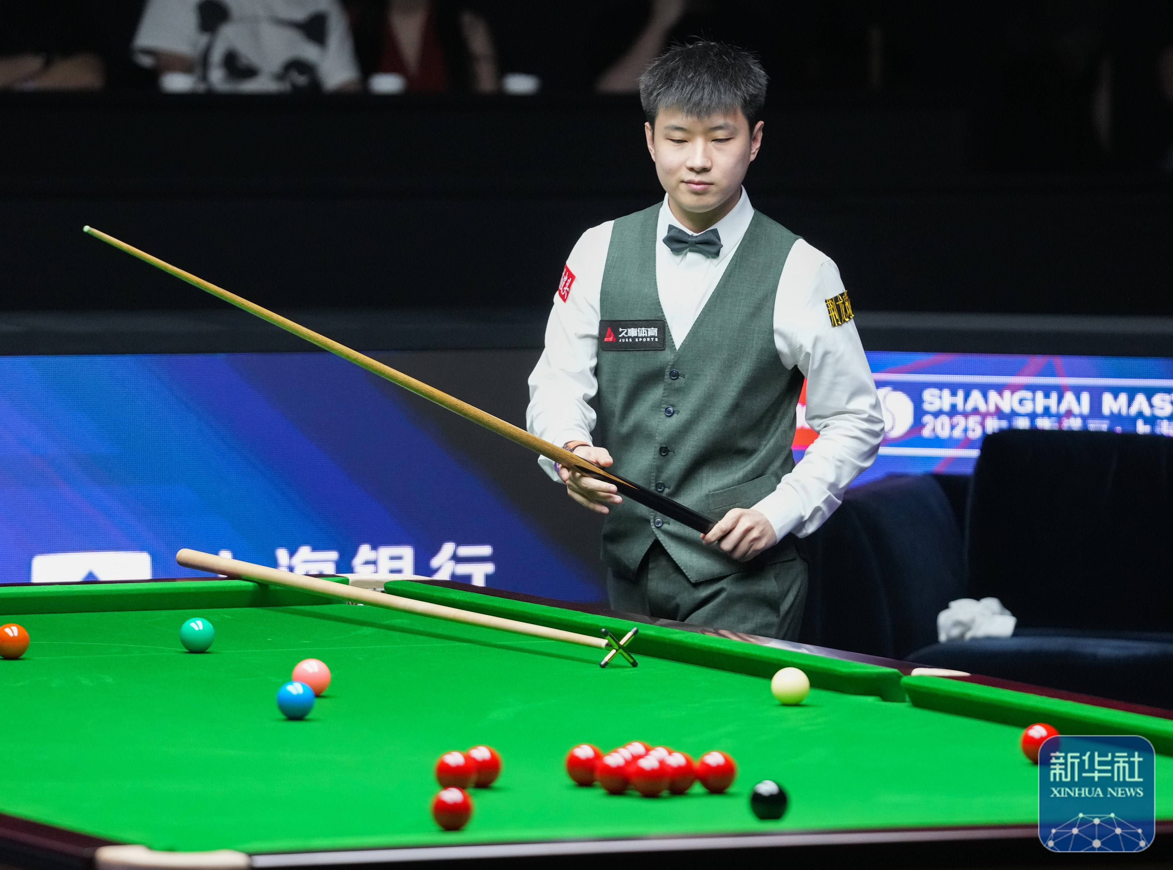 到场下的谦 到场下的谦