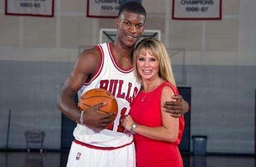 莫尔多万的 莫尔多万的